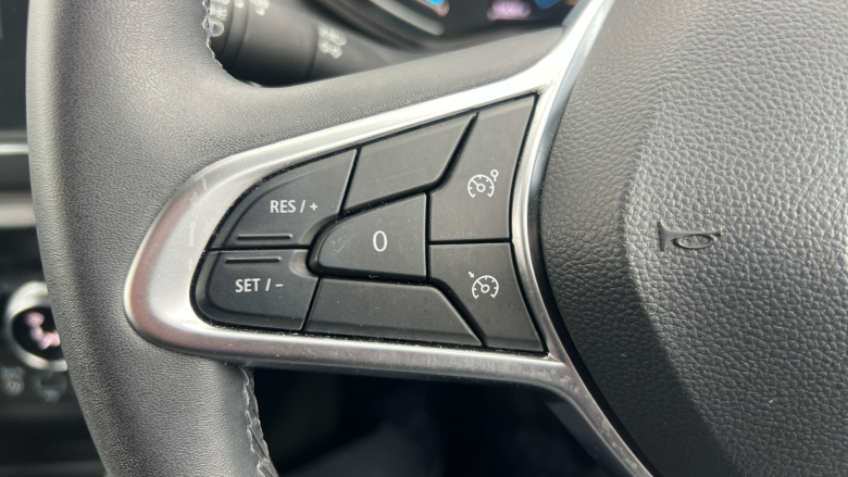 Renault Clio 1.6 E-TECH full hybrid 145 Evolution 5dr Auto Hybrid Hatchback